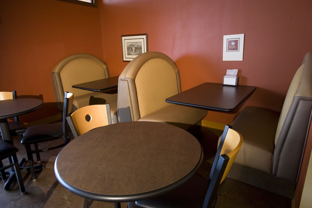 Morningside_Bagel_Maumelle_Arkansas_Restaurant_Seating_Innerplan_Office_Interiors